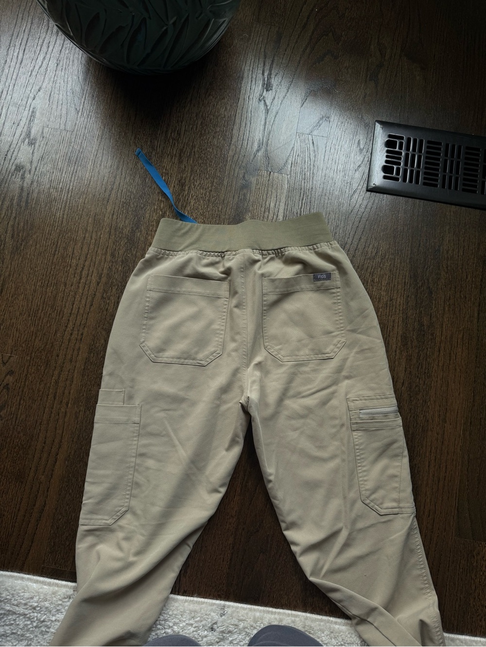 Figs Women's Scrub Pants in Tan and Lavender - Picture 5 of 5